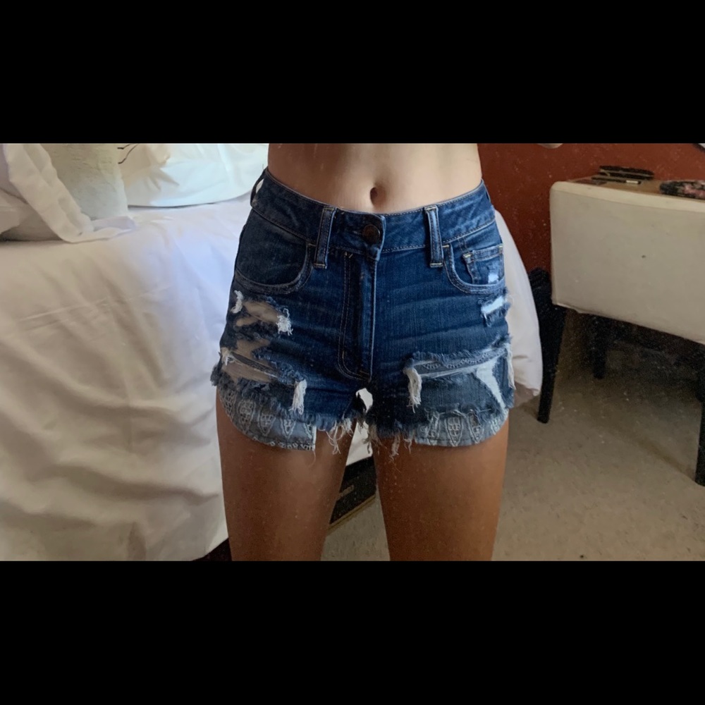 American Eagle dark wash short